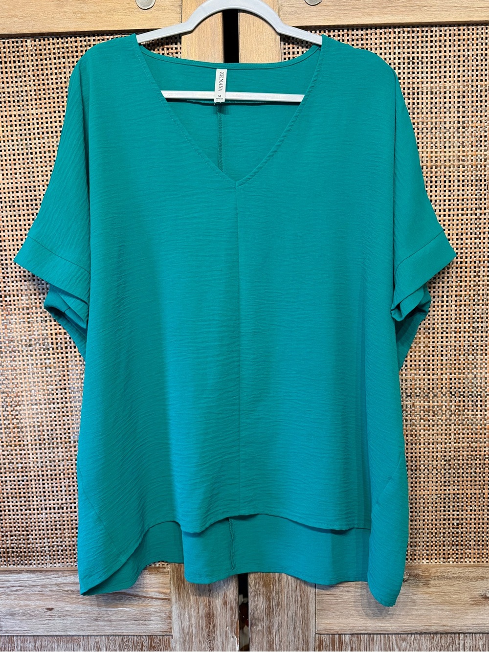 Zenana Kelly Green V-Neck Short Sleeve Blouse